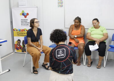 Ação de Mobilização dos Agentes Culturais da Região Metropolitana do Recife. Apresentação “O que é o Comitê de Cultura de Amapá” e palestra com o tema “Por uma cultura de direitos”.
